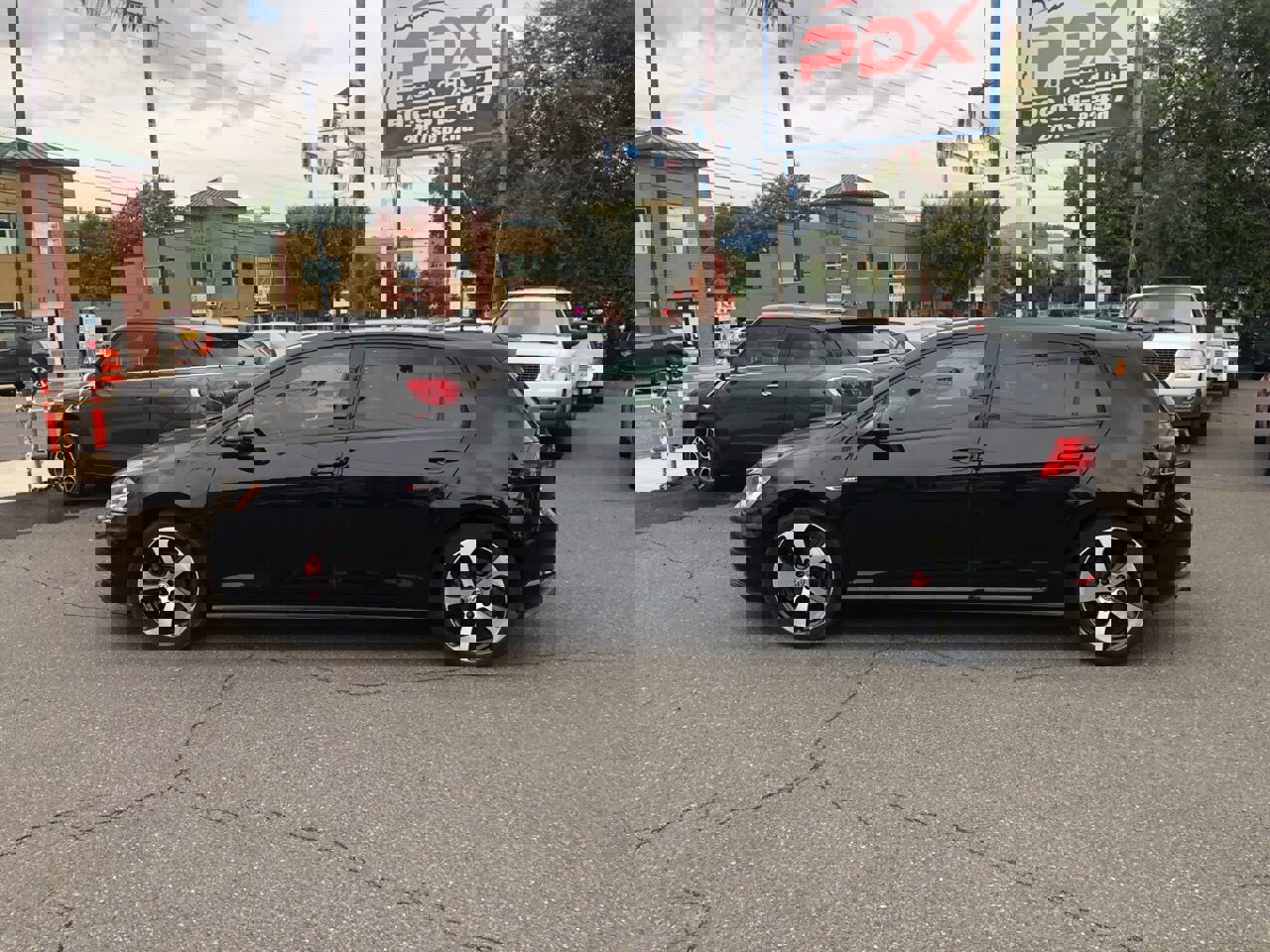 Used 2016 Volkswagen GTI S image 1
