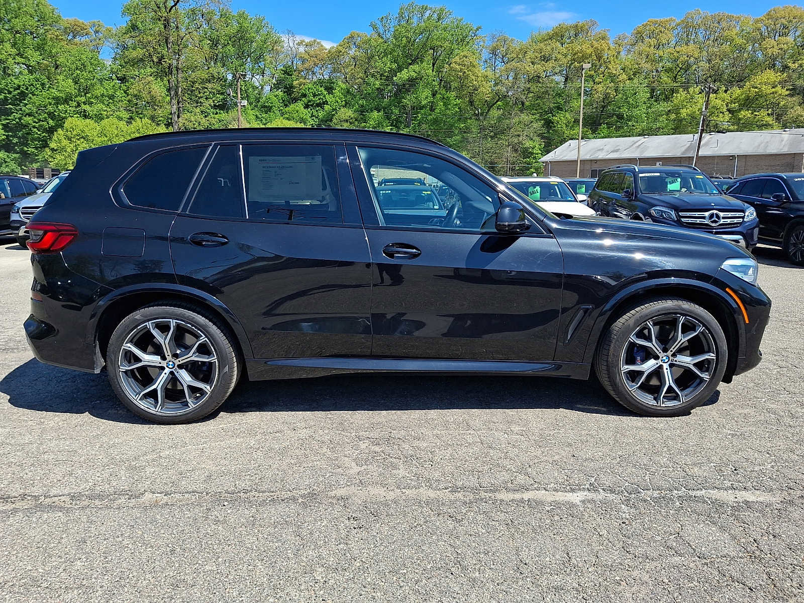 Used 2019 BMW X5 xDrive40i w/ M Sport Package AWD/4WD image 7