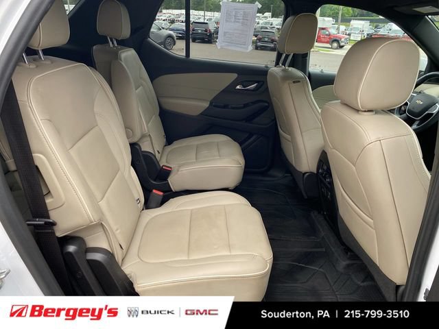 Certified 2022 Chevrolet Traverse Premier w/ LPO, Floor Liner Package AWD/4WD image 31