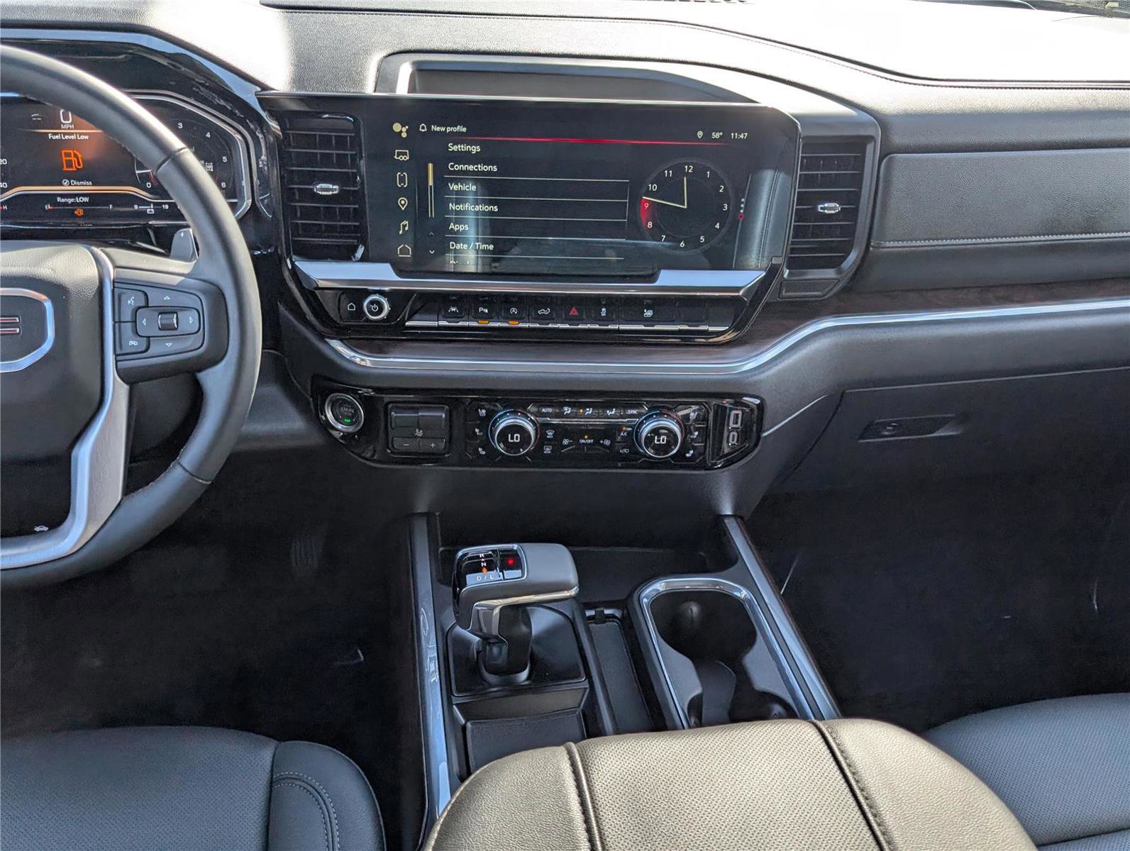 Used 2024 GMC Sierra 1500 SLT w/ SLT Premium Plus Package image 20