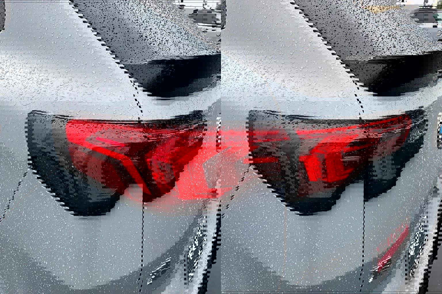 Used 2024 BMW X2 M35i image 32