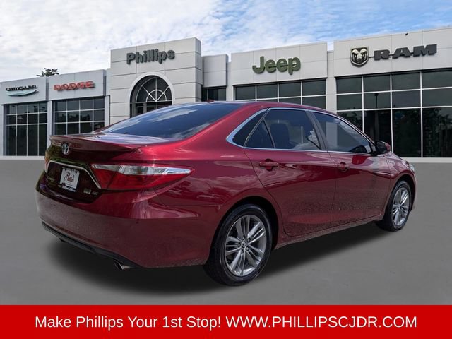 Used 2016 Toyota Camry SE FWD image 3