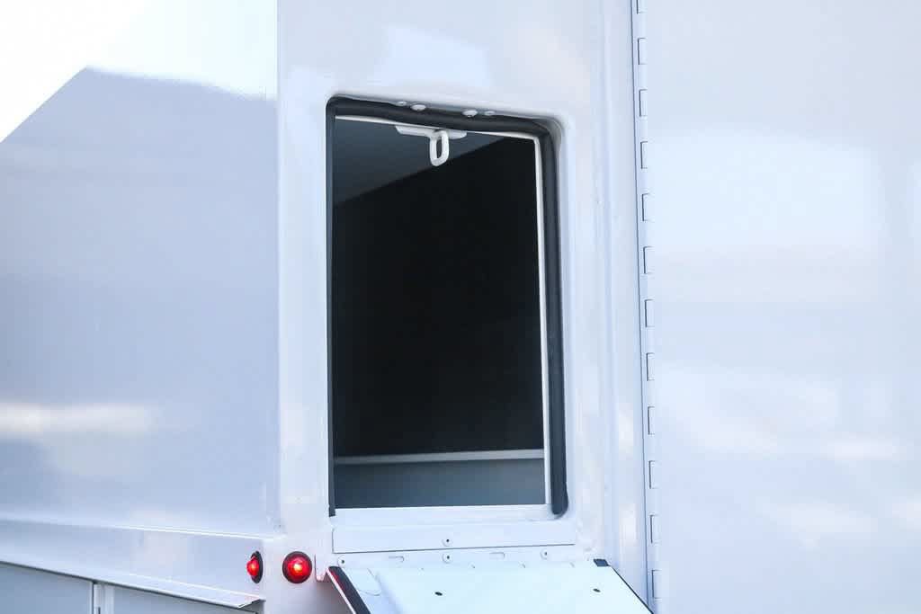 New 2026 Ford E-350 and Econoline 350 Super Duty w/ Power Equipment Group RWD image 18