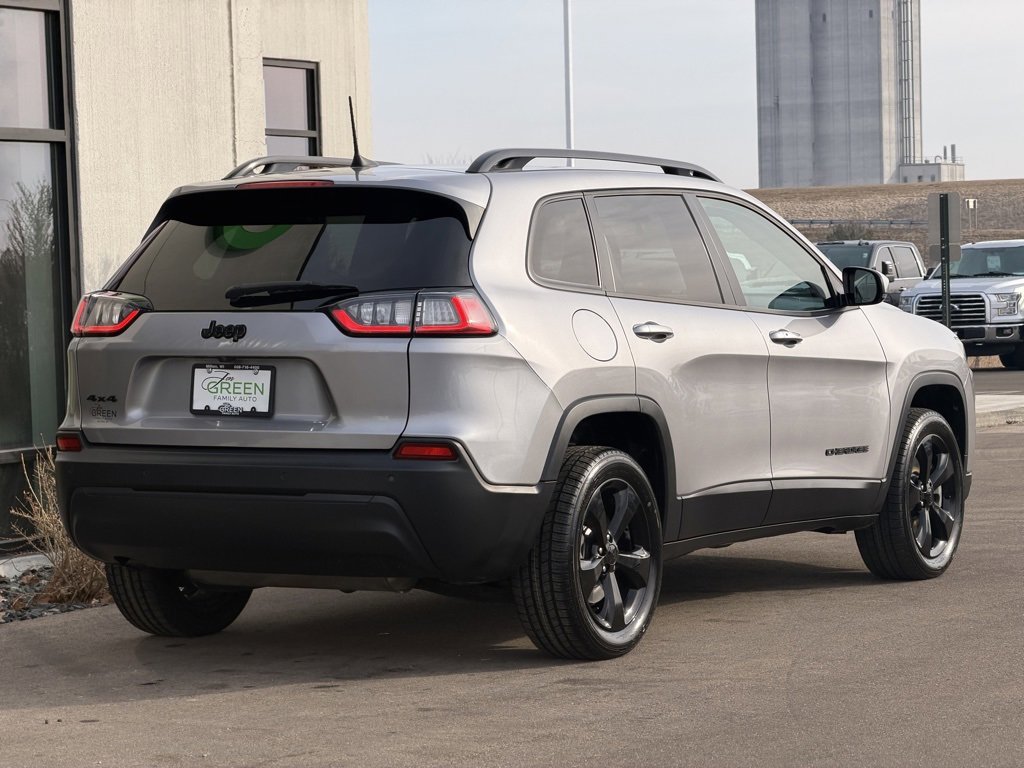 Used 2020 Jeep Cherokee Latitude Plus image 4