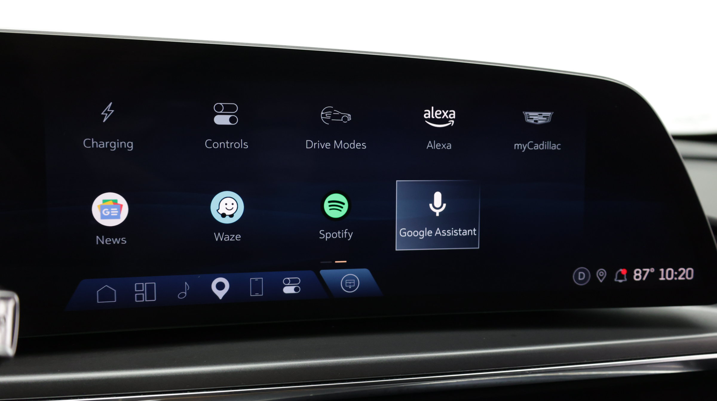 Used 2024 Cadillac Lyriq Tech RWD image 17