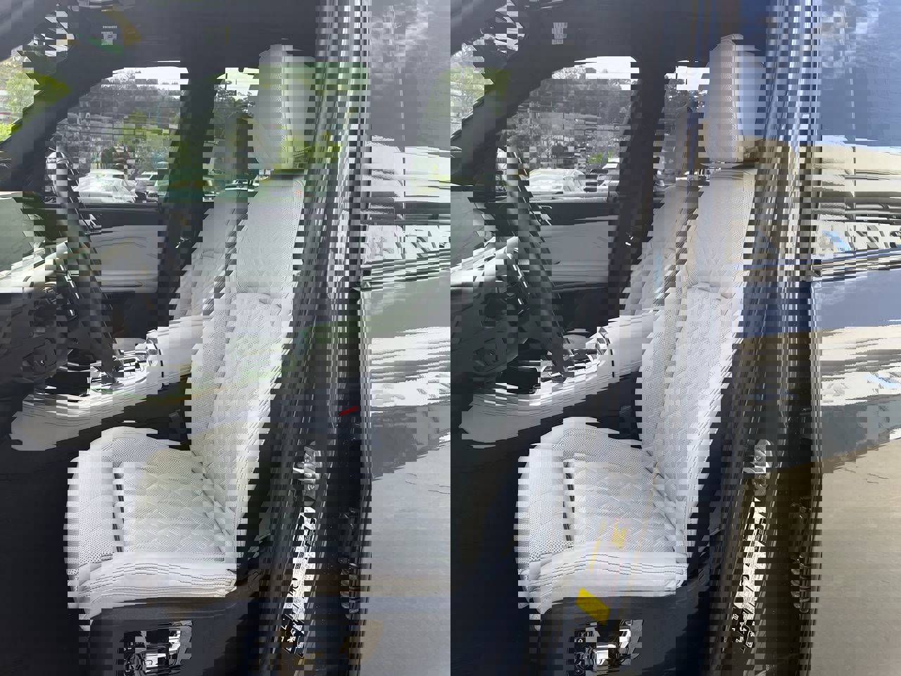 Used 2023 BMW X5 M50i w/ Executive Package image 14