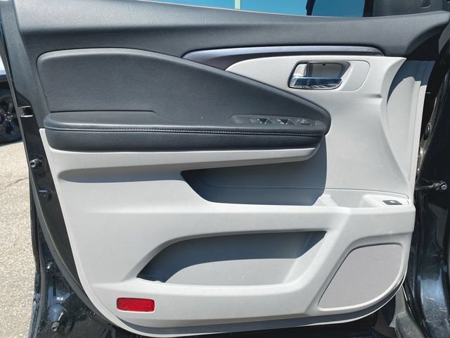 Used 2021 Honda Pilot EX image 21