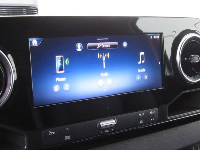 Used 2025 Mercedes-Benz Sprinter 2500 image 29