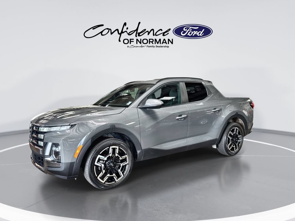 Used 2025 Hyundai Santa Cruz Limited AWD/4WD image 4