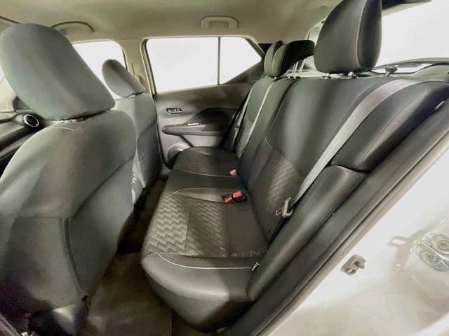 Used 2022 Nissan Kicks SV FWD image 23