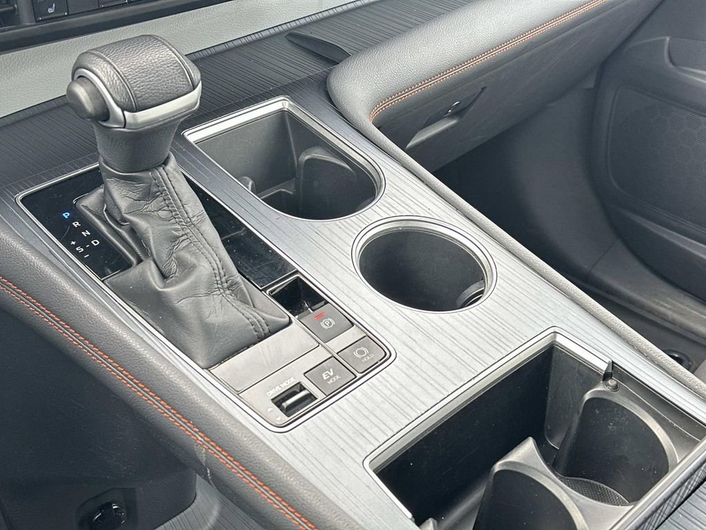 Certified 2021 Toyota Sienna XSE image 34