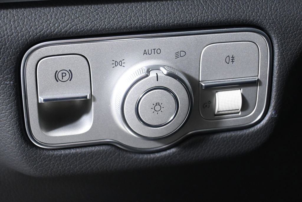 New 2026 Mercedes-Benz GLS 450 4MATIC image 27