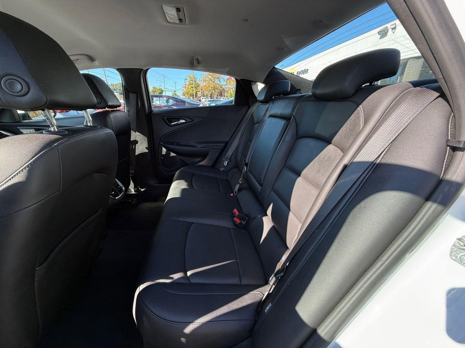 Used 2024 Chevrolet Malibu LT image 25