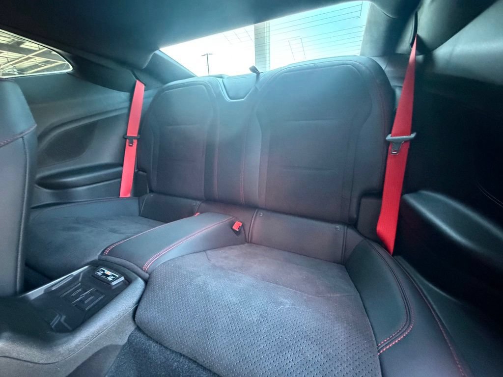 Used 2018 Chevrolet Camaro ZL1 RWD image 46