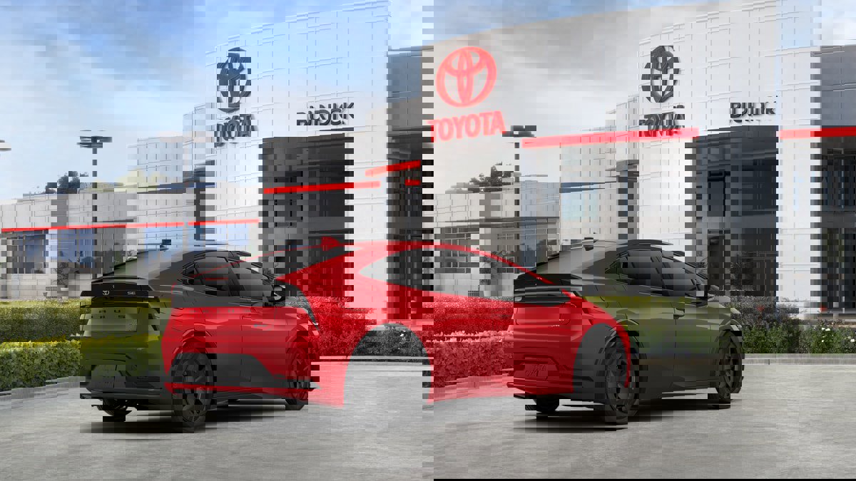 New 2026 Toyota Prius Plug-In Hybrid image 11