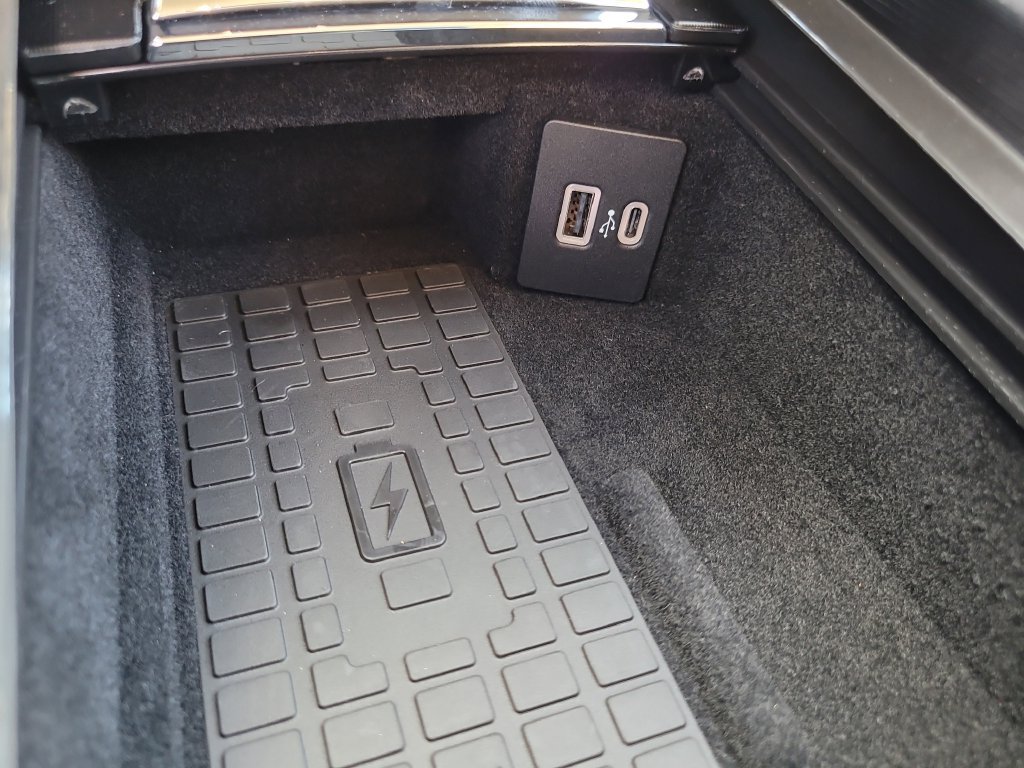 Used 2026 Lincoln Corsair Reserve FWD image 24