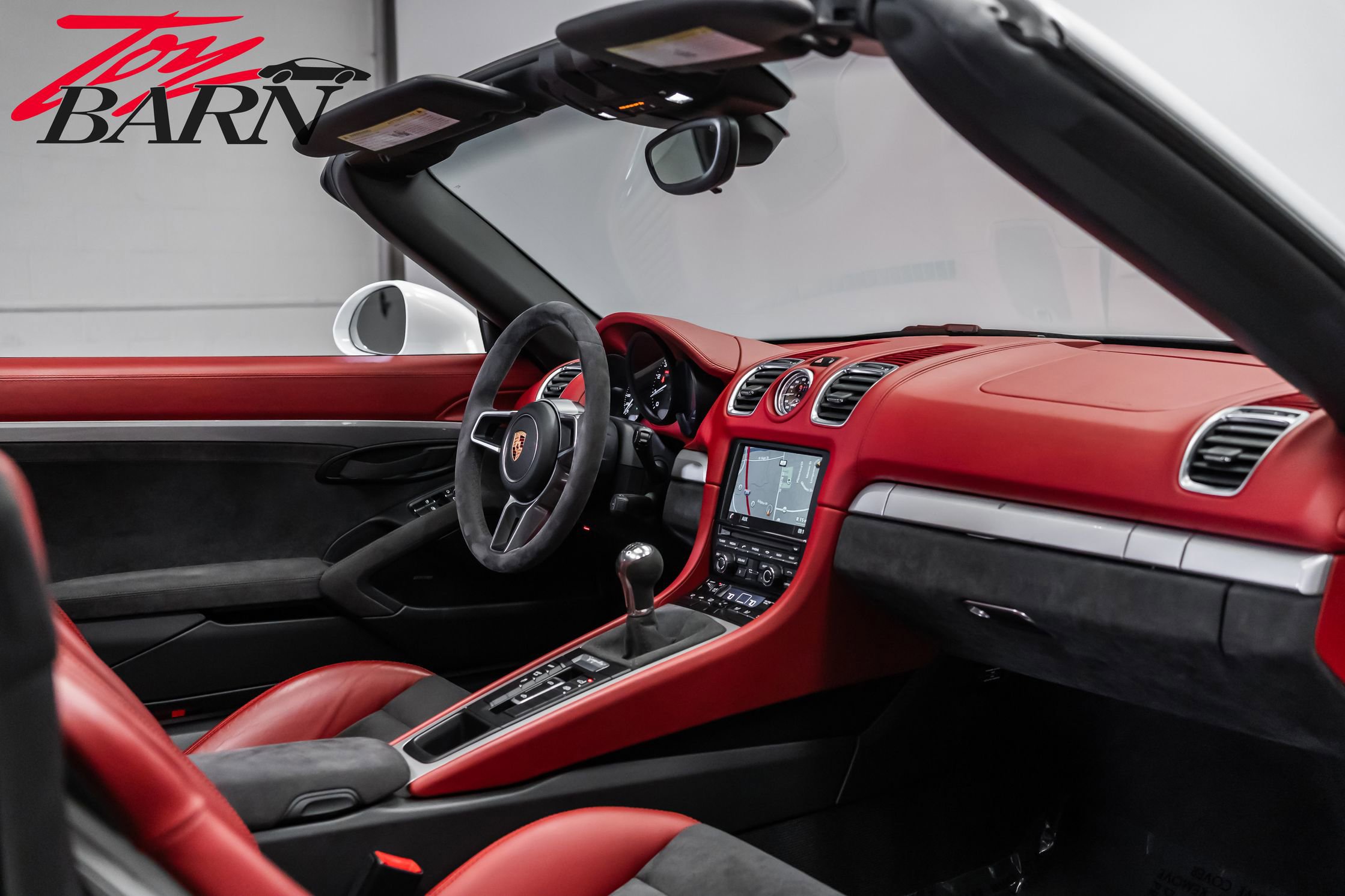 Used 2016 Porsche Boxster Spyder RWD image 54