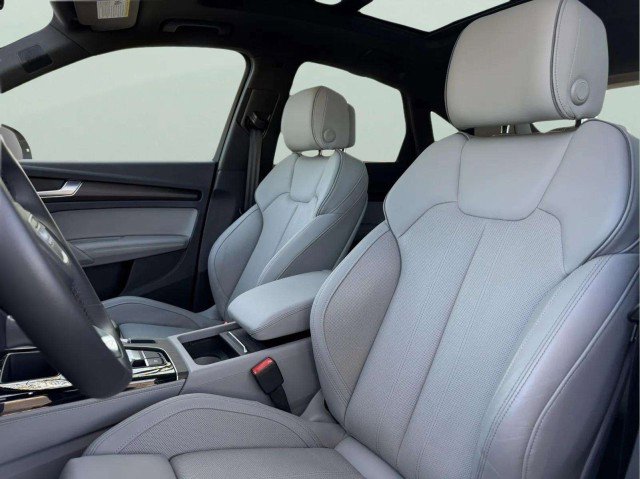 Certified 2023 Audi Q5 2.0T Prestige AWD/4WD image 21