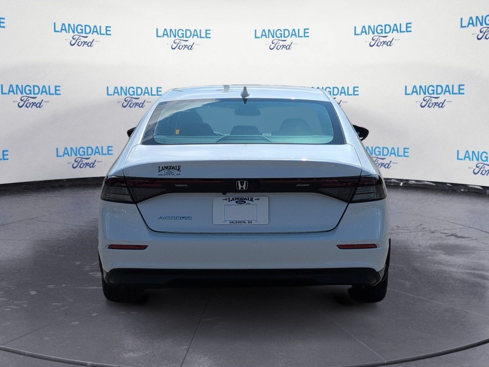 Used 2023 Honda Accord EX image 8