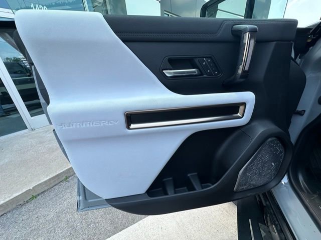 New 2025 GMC Hummer EV 2X image 12