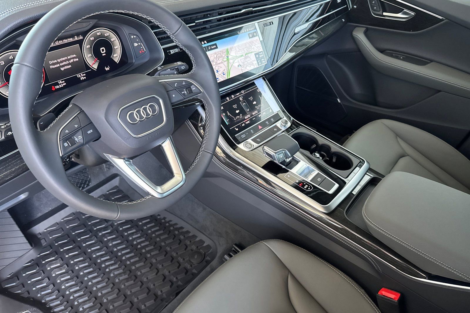 New 2025 Audi Q7 2.0T Premium Plus AWD/4WD image 9