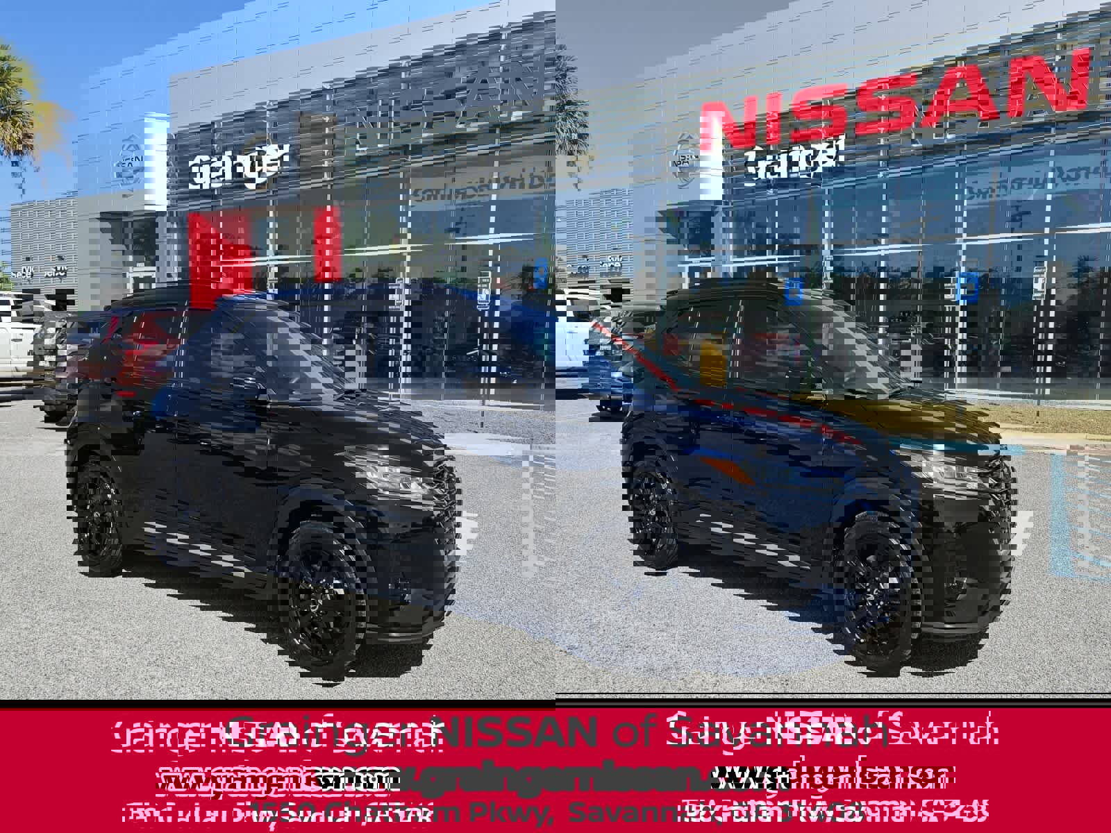 Used 2021 Nissan Kicks SR w/ SR Premium Package image 1