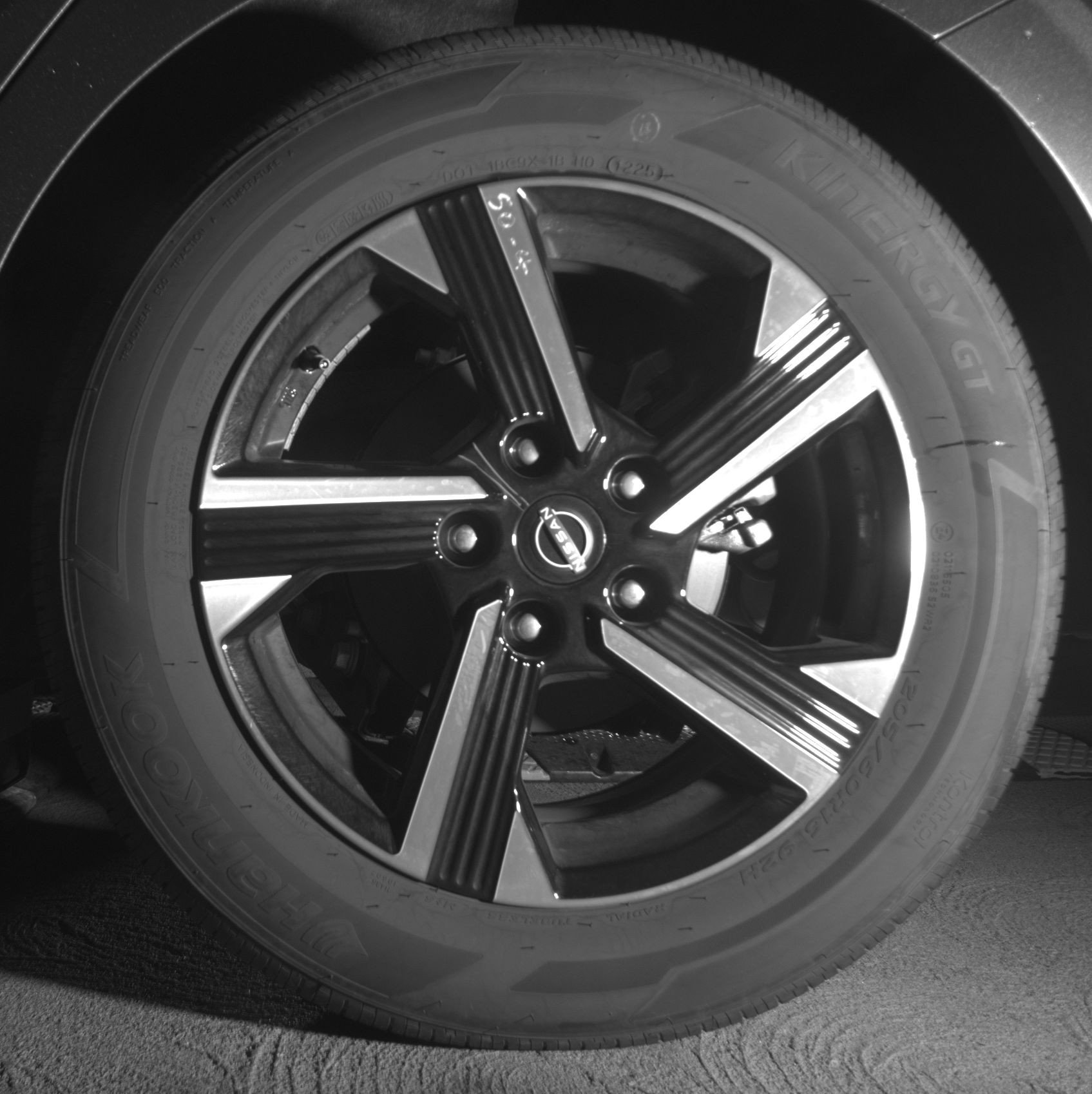 Used 2025 Nissan Sentra SV image 14