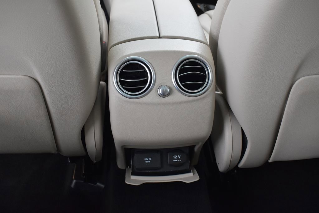 Used 2019 Mercedes-Benz GLC 300 4MATIC image 23