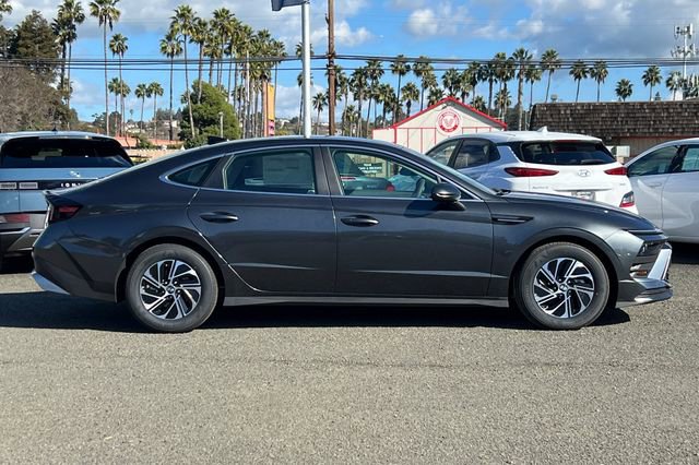 New 2026 Hyundai Sonata Blue image 5