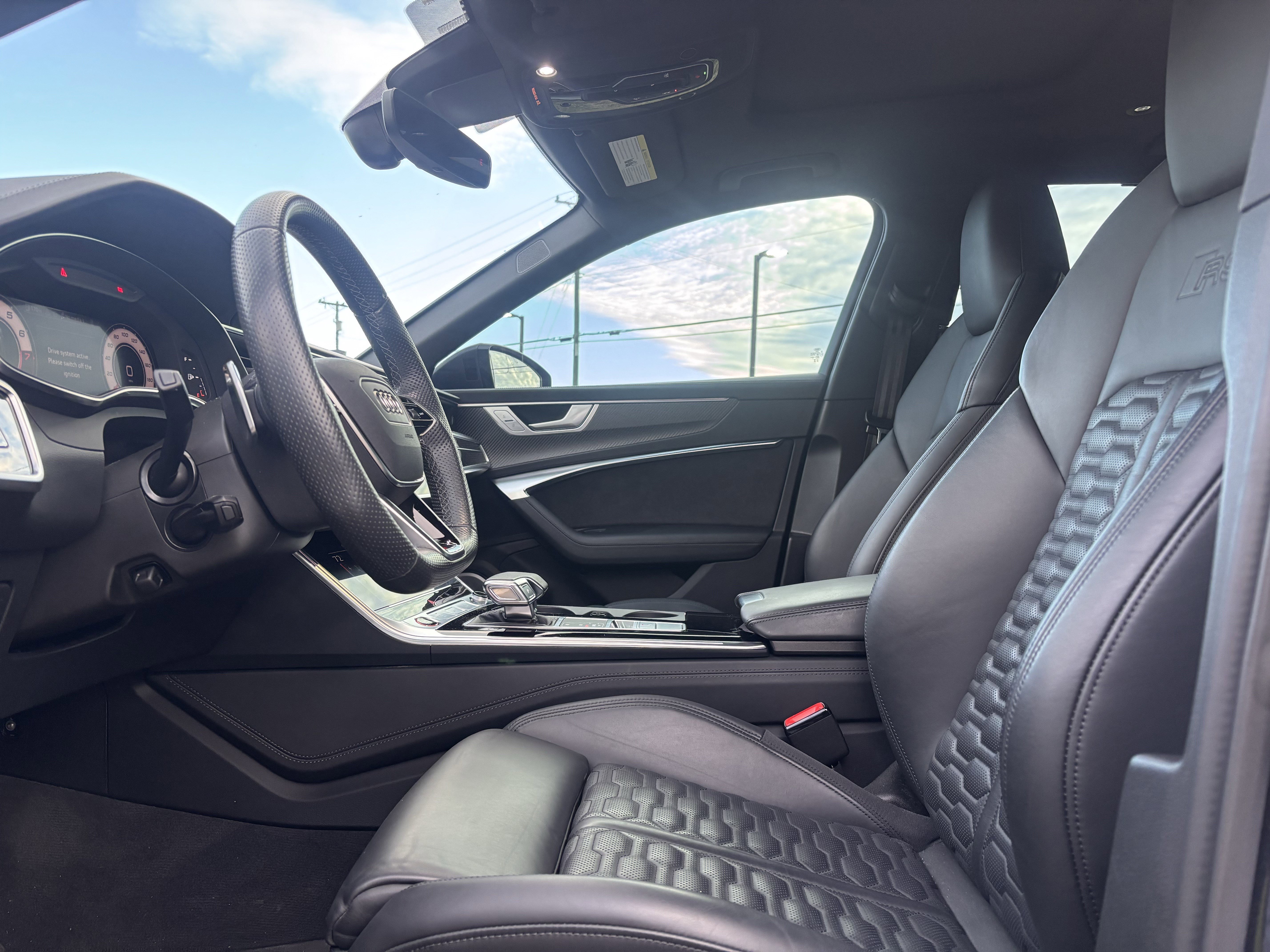 Used 2024 Audi RS 6 performance image 16