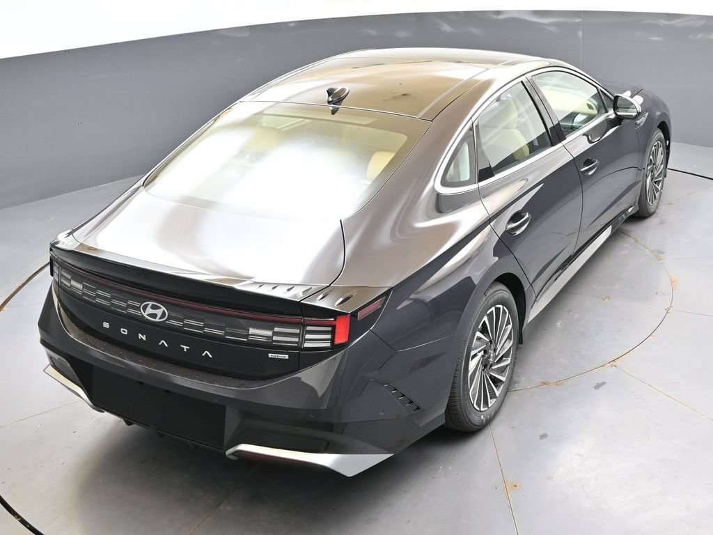 New 2026 Hyundai Sonata Limited FWD image 39