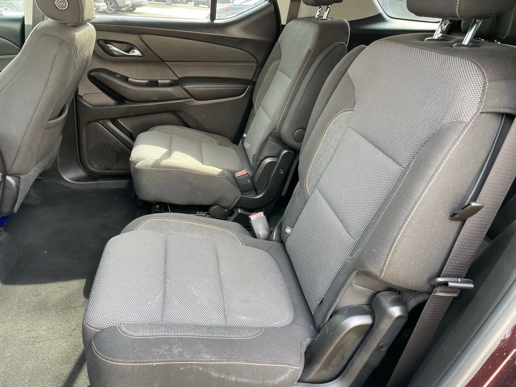 Used 2019 Chevrolet Traverse LT w/ LPO, Cargo Package image 7