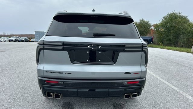 Certified 2024 Chevrolet Traverse RS w/ LPO, Floor Liner Package image 4