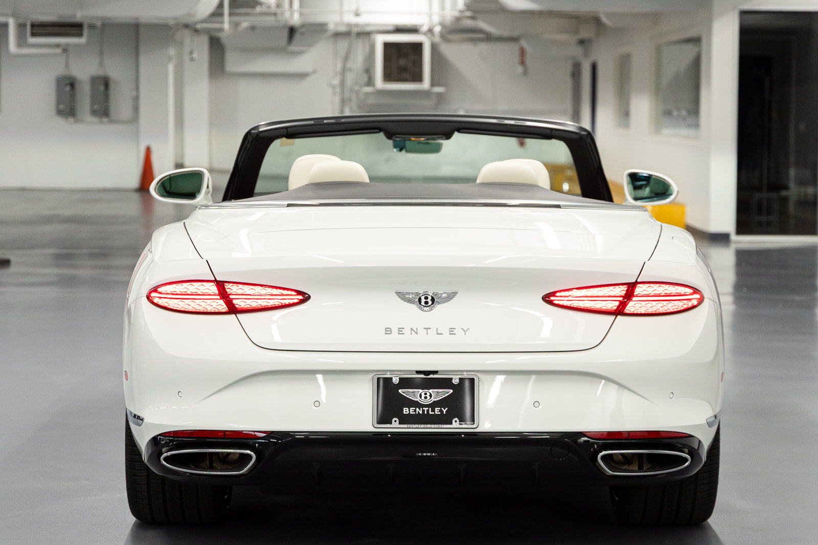 New 2026 Bentley Continental GT Azure AWD/4WD image 4