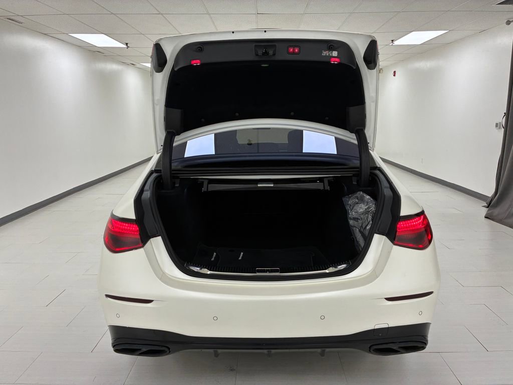 Used 2022 Mercedes-Benz S 580 4MATIC Sedan w/ AMG Line Package image 33