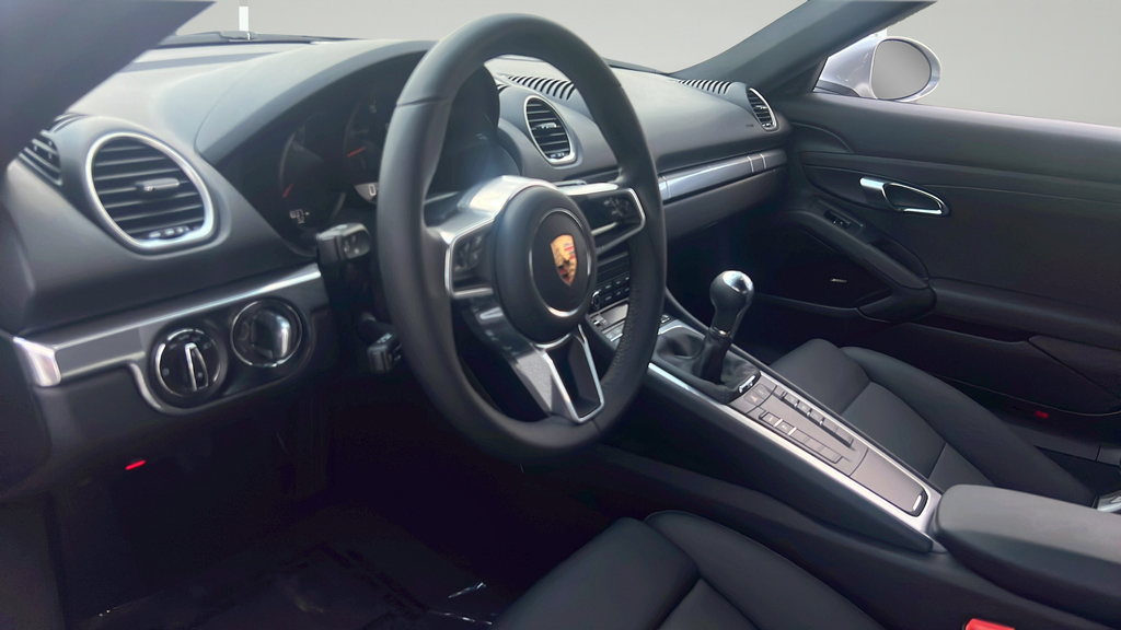 Certified 2024 Porsche 718 Cayman w/ Premium Package RWD image 4