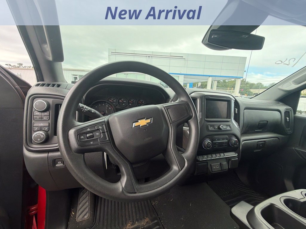 Certified 2022 Chevrolet Silverado 1500 Custom AWD/4WD image 12