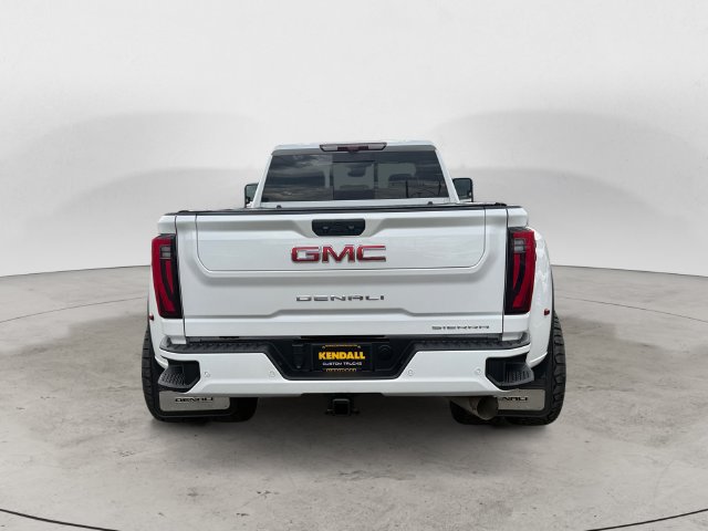 Used 2024 GMC Sierra 3500 Denali w/ Denali Reserve Package AWD/4WD image 7