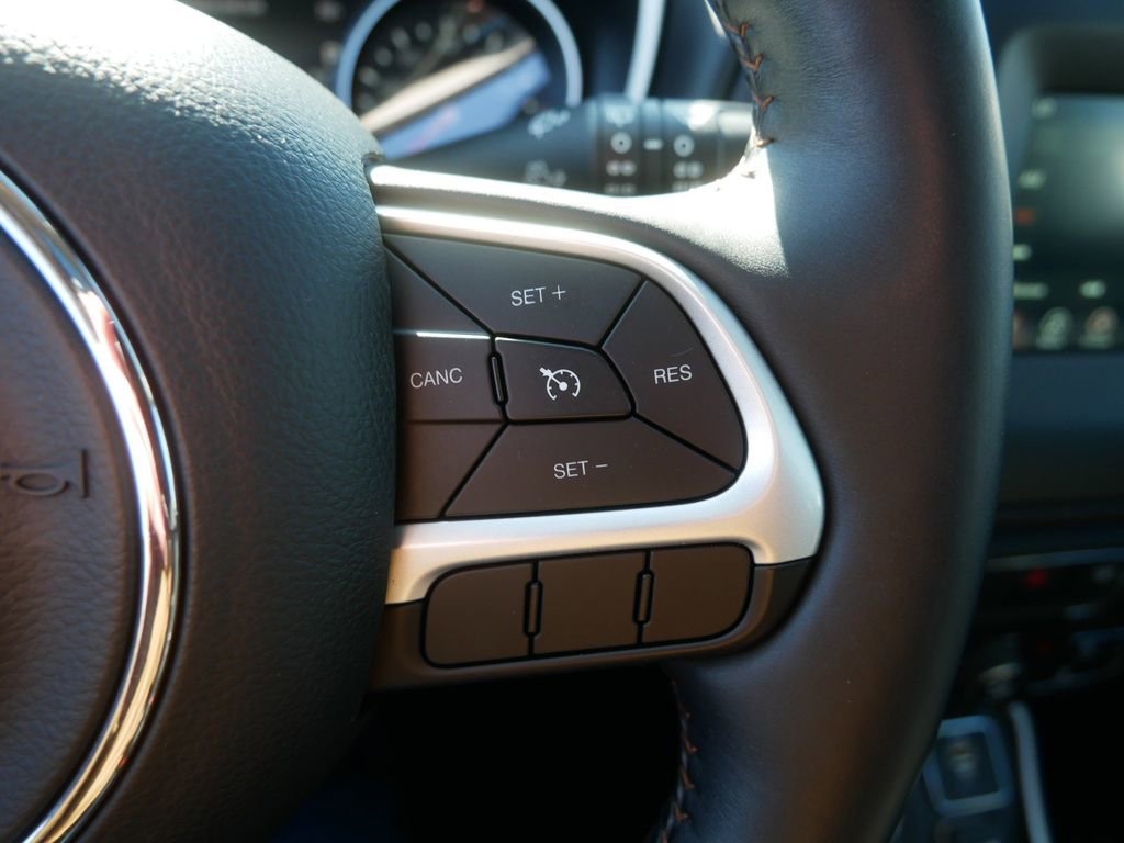 Used 2017 Jeep Compass Latitude w/ Popular Equipment Group image 20