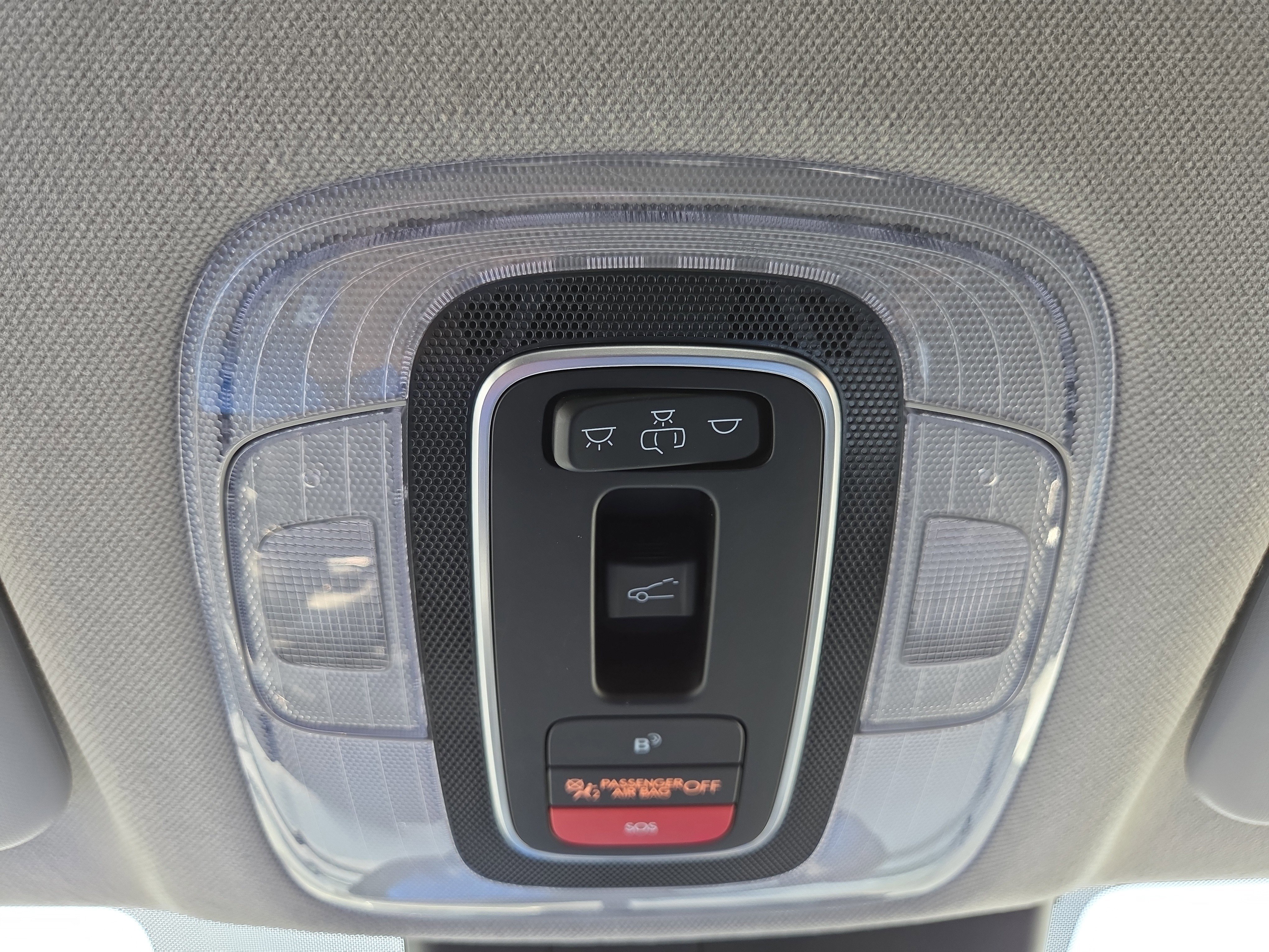 Used 2025 Hyundai Elantra SEL image 17