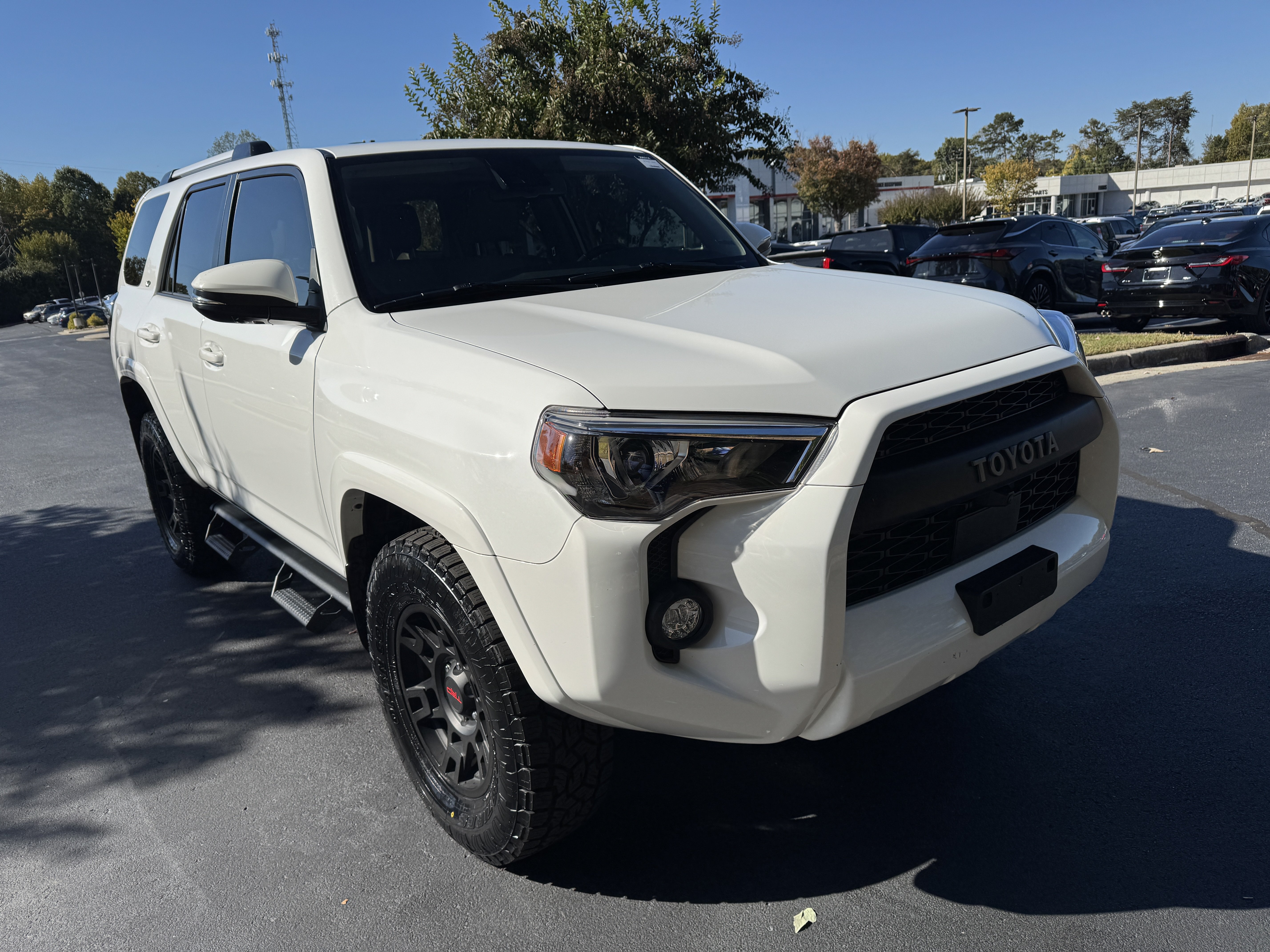 Certified 2024 Toyota 4Runner SR5 Premium w/ Moonroof Package AWD/4WD image 3