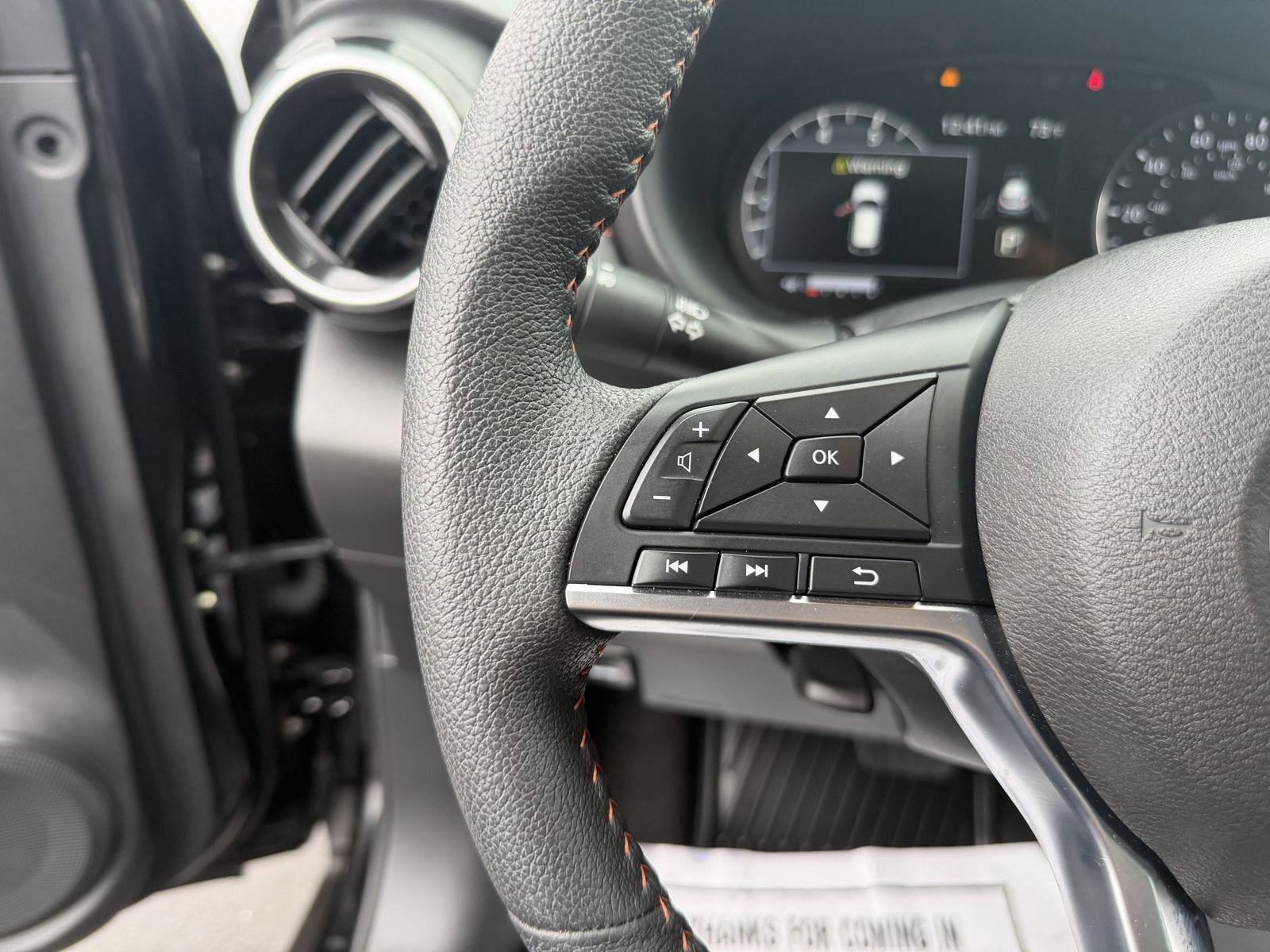 Used 2024 Nissan Kicks SR FWD image 18