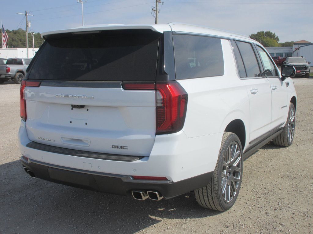 New 2026 GMC Yukon XL Denali Ultimate image 4