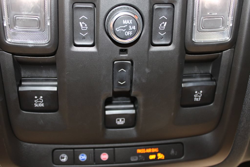Used 2021 Chevrolet Tahoe Premier w/ Premium Package AWD/4WD image 58