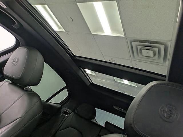 Used 2022 Alfa Romeo Stelvio Sprint AWD/4WD image 25
