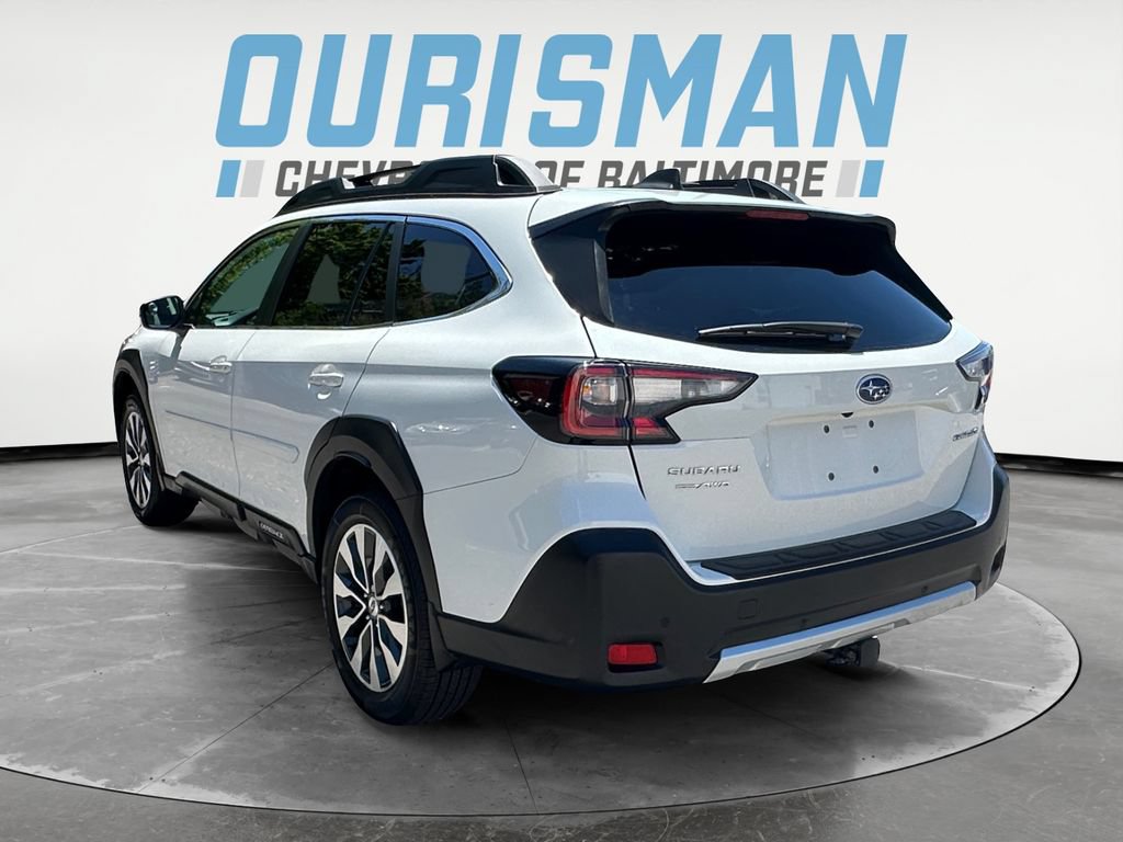 Used 2023 Subaru Outback Limited AWD/4WD image 4