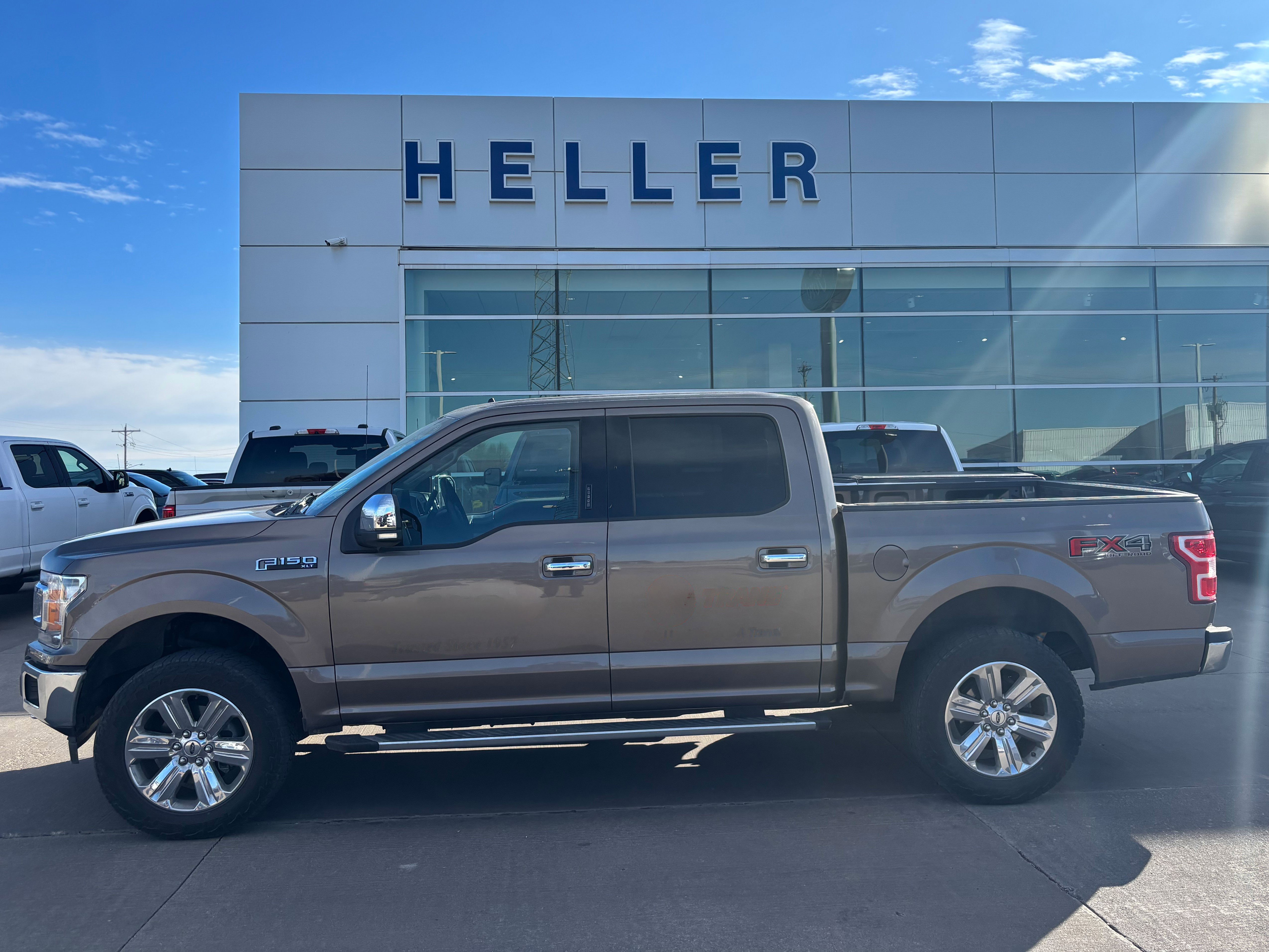 Used 2020 Ford F150 XLT w/ Equipment Group 302A Luxury image 3