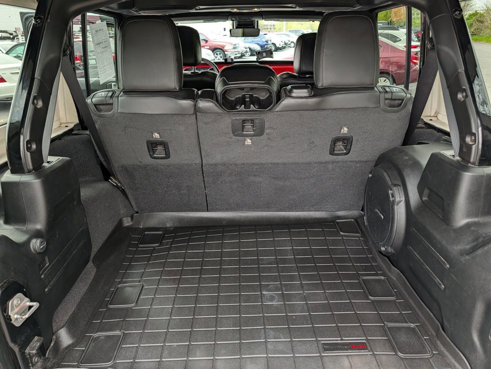 Used 2021 Jeep Wrangler Unlimited Rubicon AWD/4WD image 27