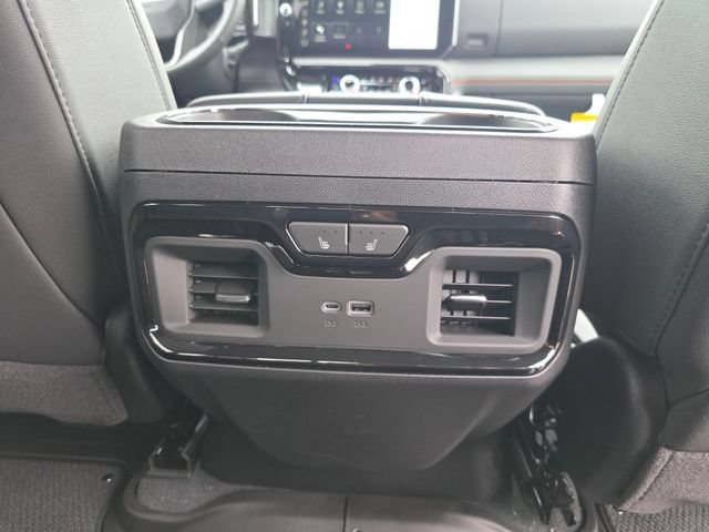 New 2026 GMC Sierra 3500 AT4 AWD/4WD image 24