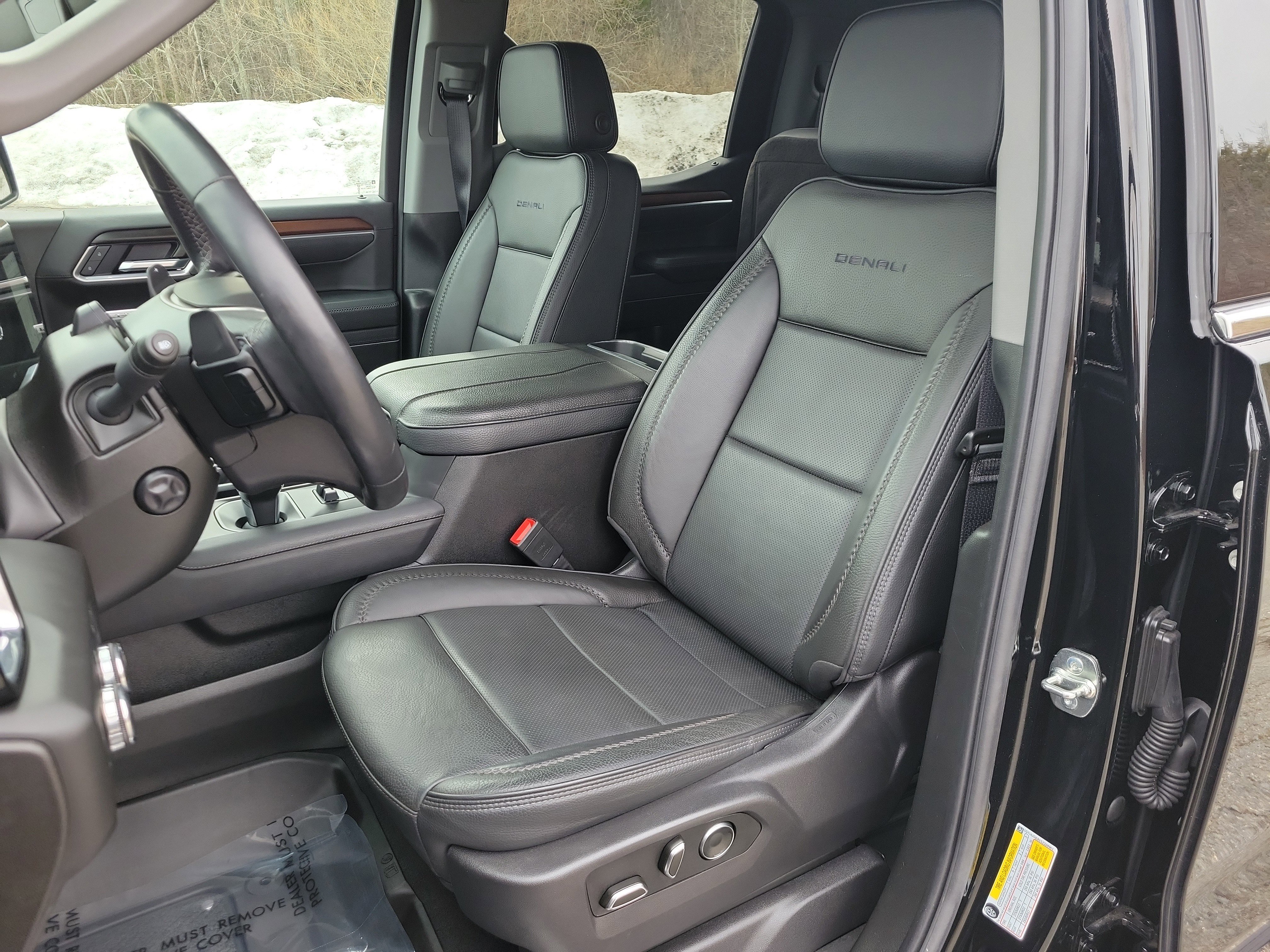 Certified 2025 GMC Sierra 1500 Denali image 14